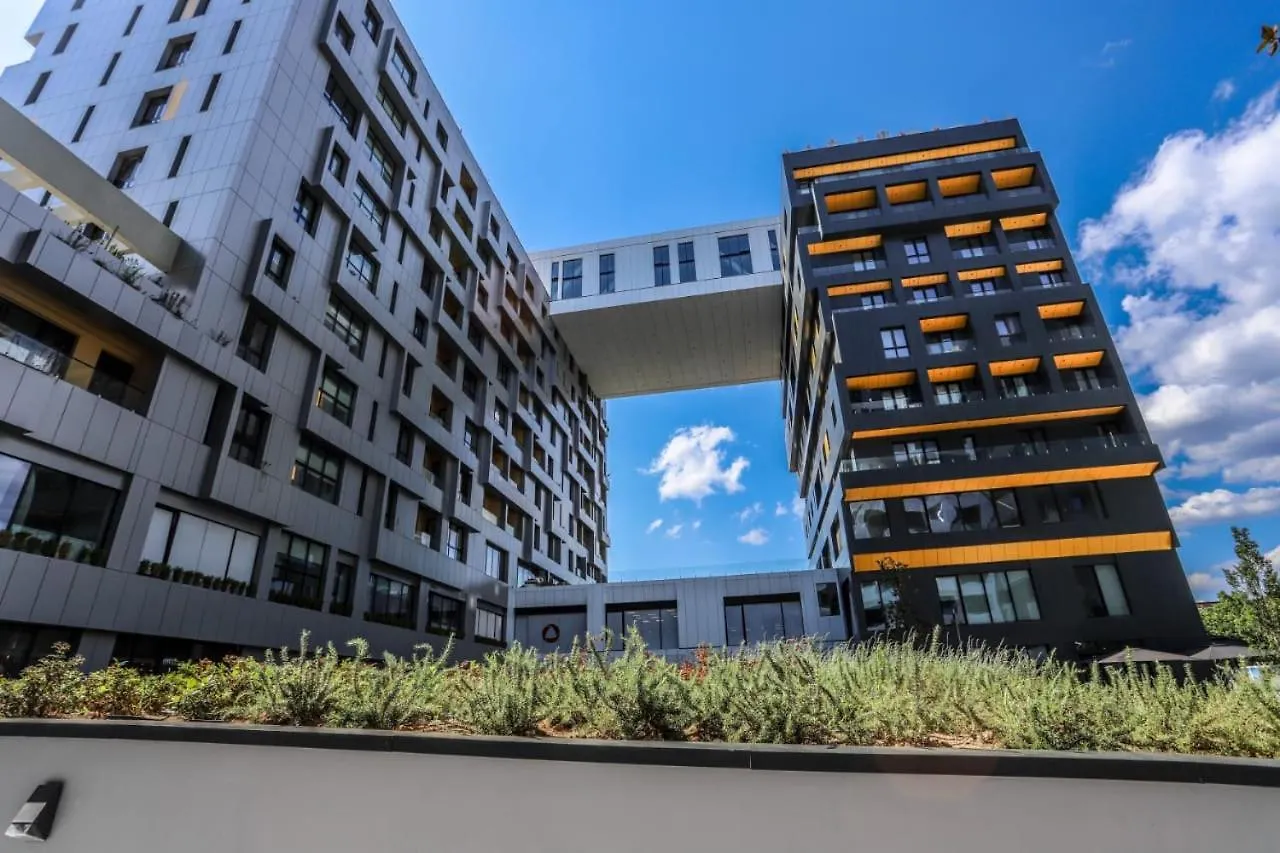 Square 21 Number 8 Apartamento Tirana Albânia